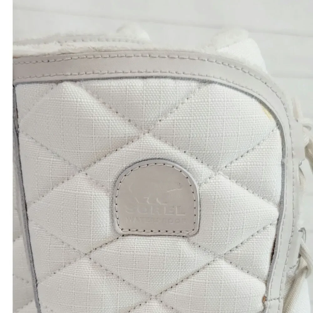 SOREL OUT & ABOUT TALL WATERPROOF LACE UP BOOTS IN WHITE, SZ 6.5